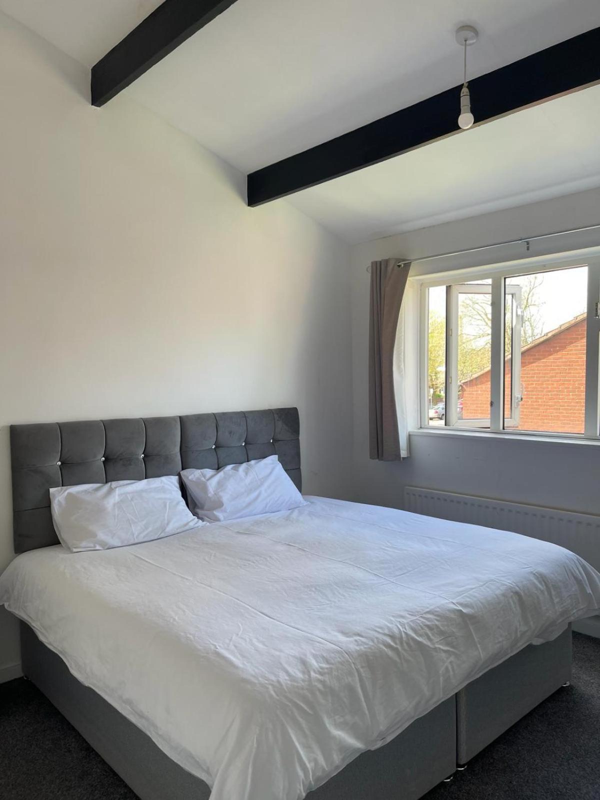 Homestays-Close To Coventry City And University I Free Parking I Wi-Fi Exterior photo